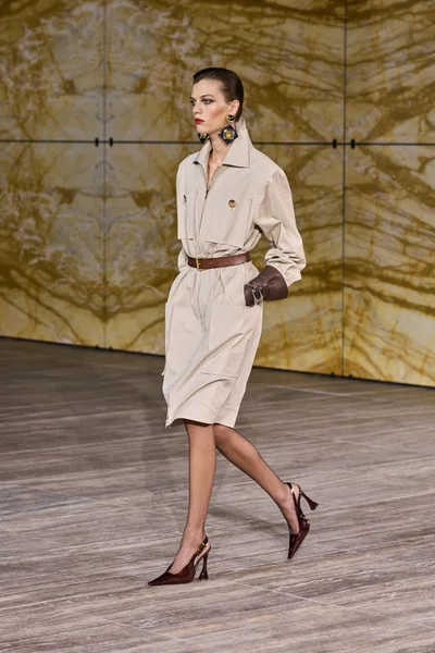 Look 6